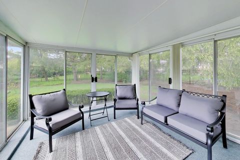 Tiny photo for 570 Wilmot Road, Deerfield, IL 60015 (MLS # 12632889)