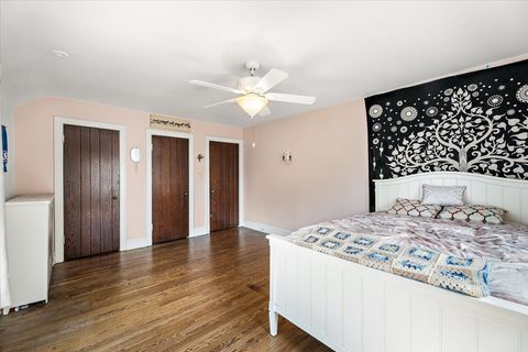 Tiny photo for 219 E Saint Charles Road, Elmhurst, IL 60126 (MLS # 12493473)