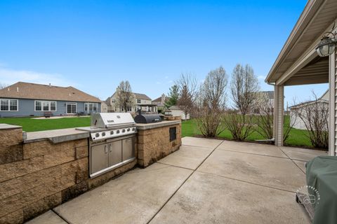 Tiny photo for 2518 Imgrund Road, North Aurora, IL 60542 (MLS # 12620858)