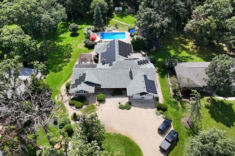 8703 W 123rd Street Palos Park IL 60464