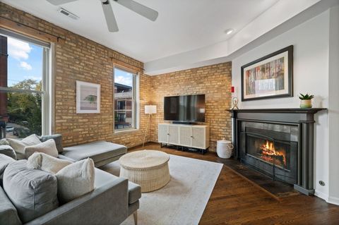 Tiny photo for 1855 N Damen Avenue #2S, Chicago, IL 60647 (MLS # 12619522)
