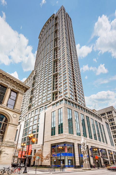 Tiny photo for 130 N GARLAND Court #1701, Chicago, IL 60602 (MLS # 12632956)