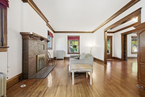 Tiny photo for 1209 N Clinton Boulevard, Bloomington, IL 61701 (MLS # 12510313)