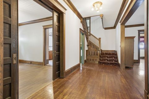 Tiny photo for 1209 N Clinton Boulevard, Bloomington, IL 61701 (MLS # 12510313)