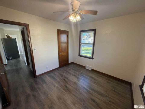 Tiny photo for 3 Suburban, Milan, IL 61264 (MLS # QC4269015)