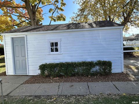 Tiny photo for 3 Suburban, Milan, IL 61264 (MLS # QC4269015)