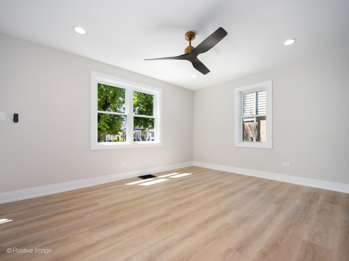 3836 W 110th Place
