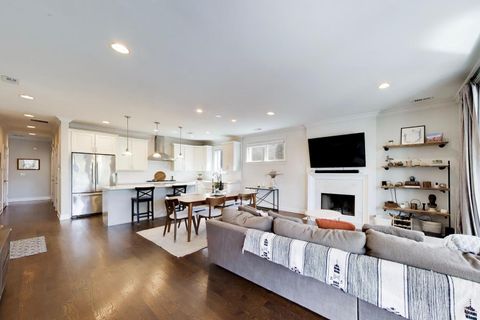 Tiny photo for 2912 W Shakespeare Avenue #2, Chicago, IL 60647 (MLS # 12616983)