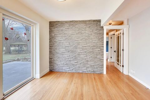 Tiny photo for 7 Alton Road, Prospect Heights, IL 60070 (MLS # 12590744)