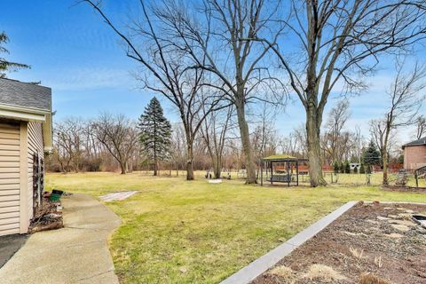 Tiny photo for 7 Alton Road, Prospect Heights, IL 60070 (MLS # 12590744)