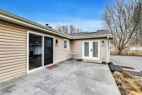 Tiny photo for 7 Alton Road, Prospect Heights, IL 60070 (MLS # 12590744)