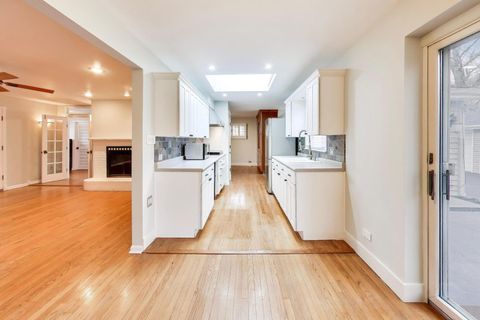 Tiny photo for 7 Alton Road, Prospect Heights, IL 60070 (MLS # 12590744)