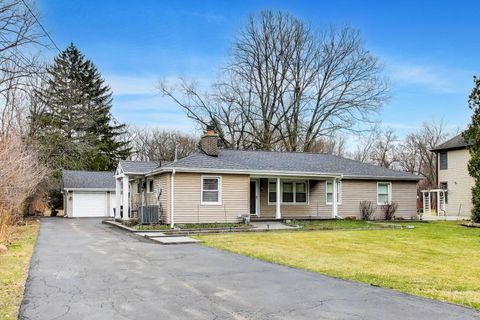 Tiny photo for 7 Alton Road, Prospect Heights, IL 60070 (MLS # 12590744)