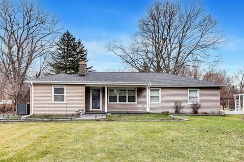 Photo of 7 Alton Road, Prospect Heights, IL 60070 (MLS # 12590744)