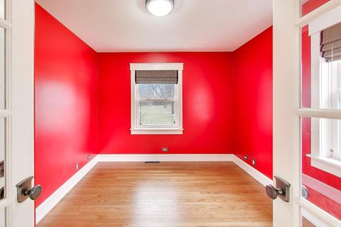 Tiny photo for 7 Alton Road, Prospect Heights, IL 60070 (MLS # 12590744)