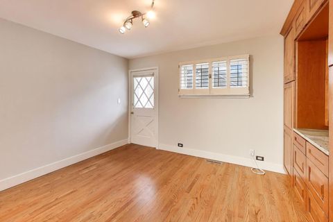 Tiny photo for 7 Alton Road, Prospect Heights, IL 60070 (MLS # 12590744)