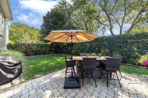 Tiny photo for 992 Belaire Court, Naperville, IL 60563 (MLS # 12585744)