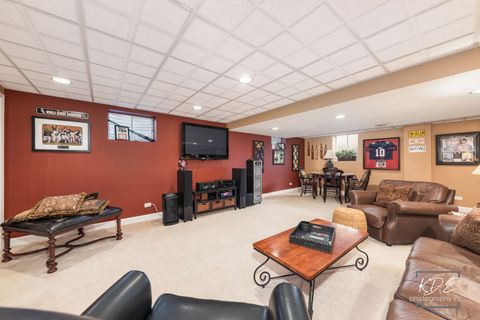 Tiny photo for 992 Belaire Court, Naperville, IL 60563 (MLS # 12585744)