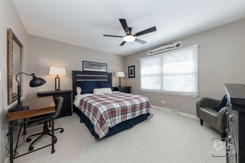 Tiny photo for 992 Belaire Court, Naperville, IL 60563 (MLS # 12585744)