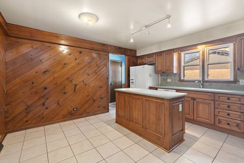 Tiny photo for 9745 S 81st Avenue, Palos Hills, IL 60465 (MLS # 12550477)