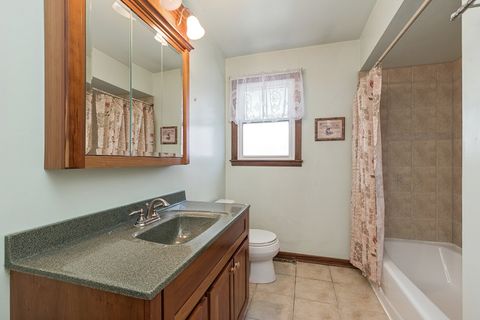 Tiny photo for 9745 S 81st Avenue, Palos Hills, IL 60465 (MLS # 12550477)