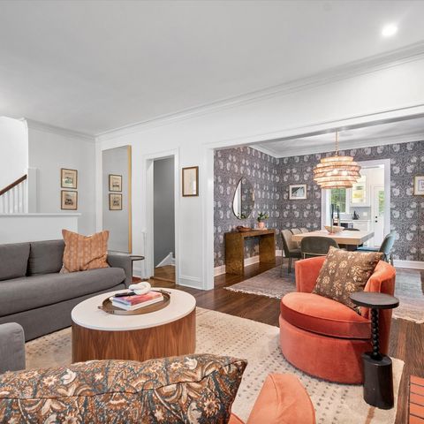 Tiny photo for 2020 Colfax Street, Evanston, IL 60201 (MLS # 12495583)