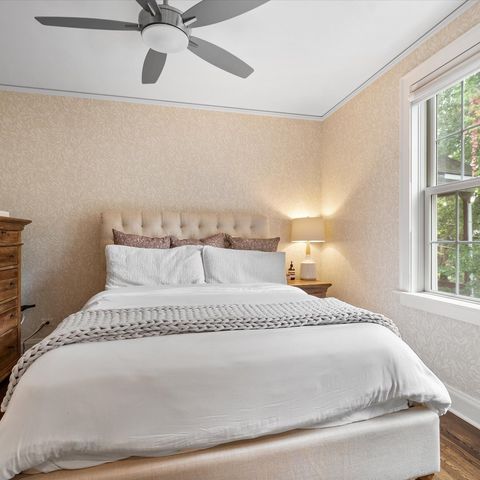 Tiny photo for 2020 Colfax Street, Evanston, IL 60201 (MLS # 12495583)