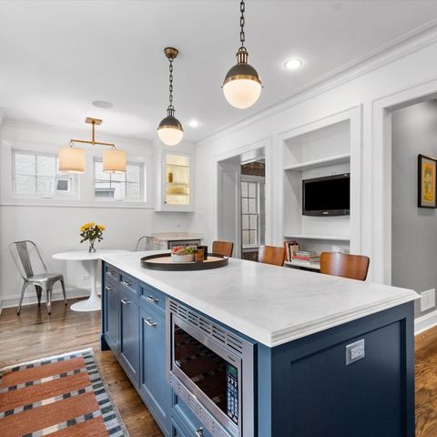 Tiny photo for 2020 Colfax Street, Evanston, IL 60201 (MLS # 12495583)