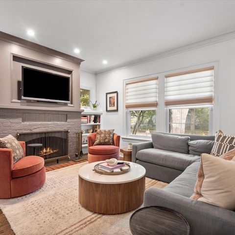 Tiny photo for 2020 Colfax Street, Evanston, IL 60201 (MLS # 12495583)