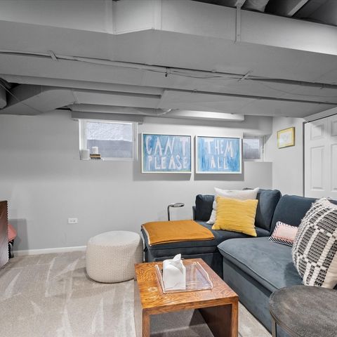 Tiny photo for 2020 Colfax Street, Evanston, IL 60201 (MLS # 12495583)