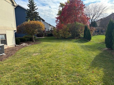 Tiny photo for 4950 Tarrington Drive, Hoffman Estates, IL 60010 (MLS # 12512636)