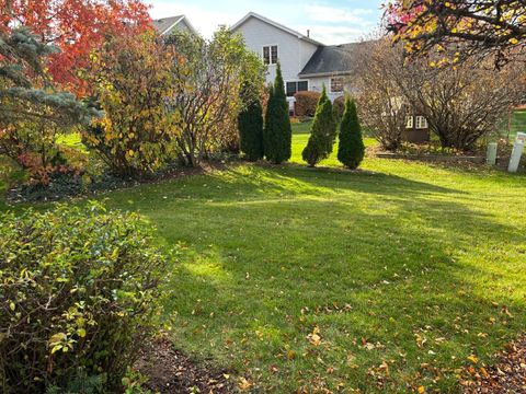 Tiny photo for 4950 Tarrington Drive, Hoffman Estates, IL 60010 (MLS # 12512636)