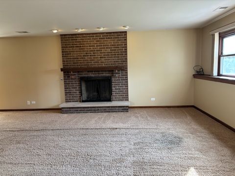Tiny photo for 4950 Tarrington Drive, Hoffman Estates, IL 60010 (MLS # 12512636)