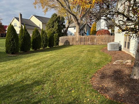 Tiny photo for 4950 Tarrington Drive, Hoffman Estates, IL 60010 (MLS # 12512636)