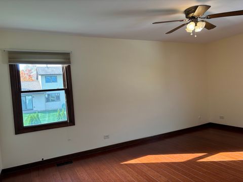 Tiny photo for 4950 Tarrington Drive, Hoffman Estates, IL 60010 (MLS # 12512636)