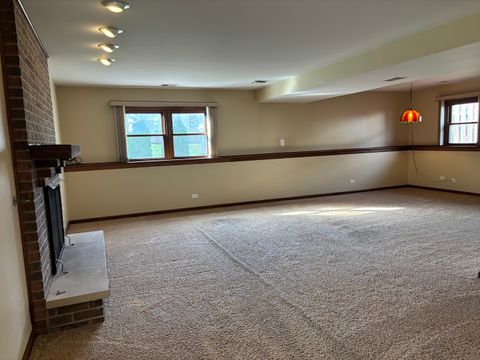 Tiny photo for 4950 Tarrington Drive, Hoffman Estates, IL 60010 (MLS # 12512636)