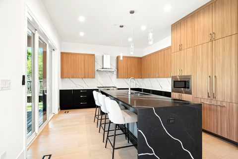 Tiny photo for 9214 N Washington Street, Niles, IL 60714 (MLS # 12528472)