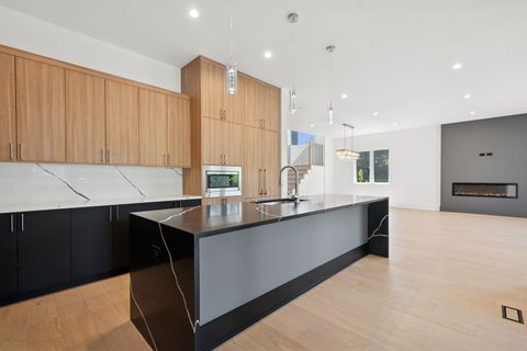 Tiny photo for 9214 N Washington Street, Niles, IL 60714 (MLS # 12528472)