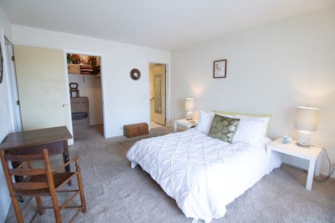 Tiny photo for 1706 Northfield Square #D, Northfield, IL 60093 (MLS # 12640366)