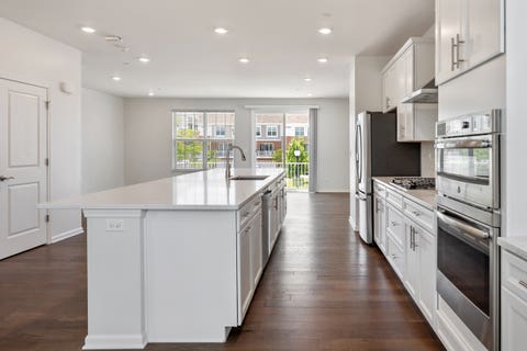 Tiny photo for 2961 Reflection Drive, Naperville, IL 60564 (MLS # 12678417)