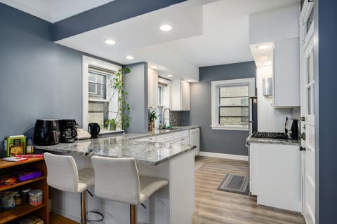 Tiny photo for 442 Elmwood Avenue #2, Evanston, IL 60202 (MLS # 12713893)