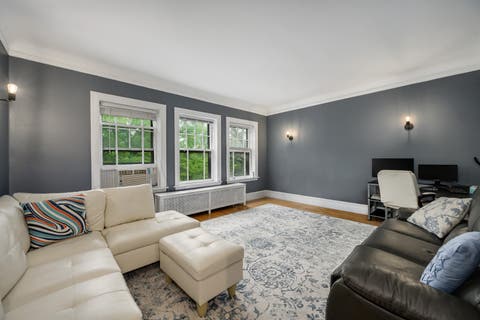 Tiny photo for 442 Elmwood Avenue #2, Evanston, IL 60202 (MLS # 12713893)