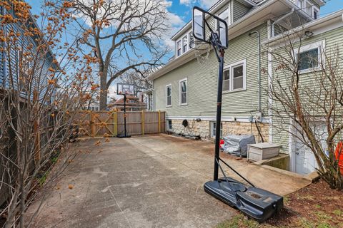 Tiny photo for 1648 W 100th Street, Chicago, IL 60643 (MLS # 12602879)
