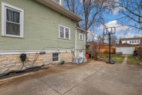 Tiny photo for 1648 W 100th Street, Chicago, IL 60643 (MLS # 12602879)