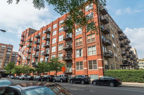 Photo of 420 S Clinton Street #502, Chicago, IL 60607 (MLS # 12637705)