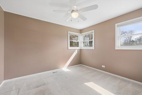 Tiny photo for 2904 Stork Court, Rolling Meadows, IL 60008 (MLS # 12612710)