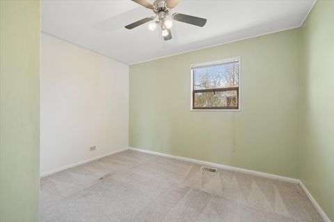 Tiny photo for 2904 Stork Court, Rolling Meadows, IL 60008 (MLS # 12612710)