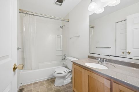 Tiny photo for 2904 Stork Court, Rolling Meadows, IL 60008 (MLS # 12612710)