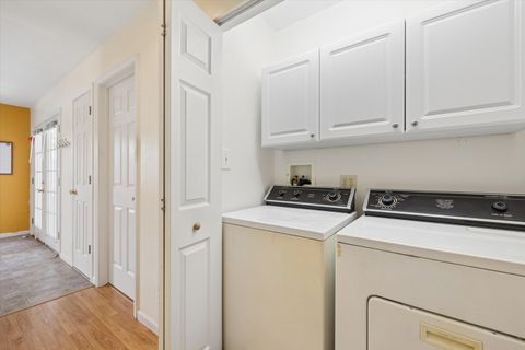 Tiny photo for 2904 Stork Court, Rolling Meadows, IL 60008 (MLS # 12612710)