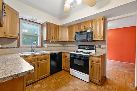 Tiny photo for 9517 Ballard Road, Crystal Lake, IL 60014 (MLS # 12651724)